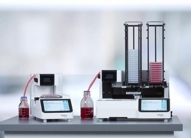 Compact, affordable, fast, and precise. The WELLJET dispenser (left) and dispenser stacker (right) will revolutionize your workflow of dispensing reagents into microwell plates.